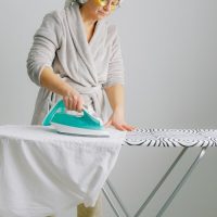 How to use an ironing board